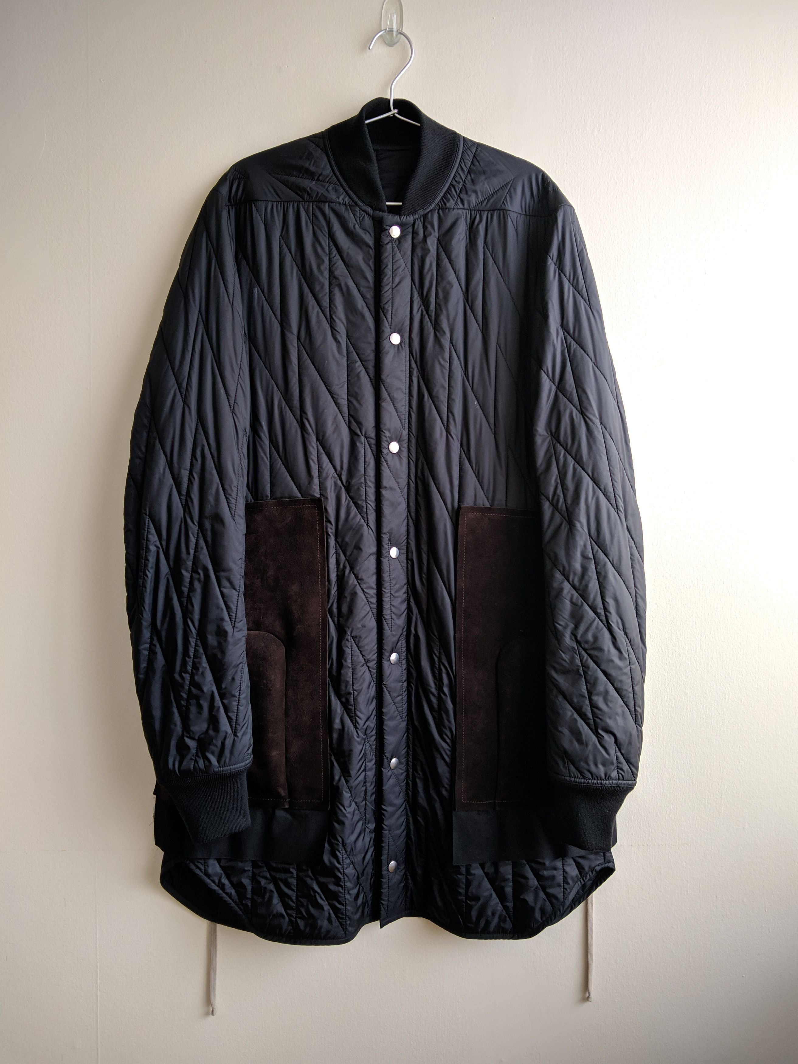 Rick Owens BNWT RICK OWENS FW19 LARRY RUNWAY QUILTED LINER PEACOAT Size US M / EU 48-50 / 2 - 3 Thumbnail