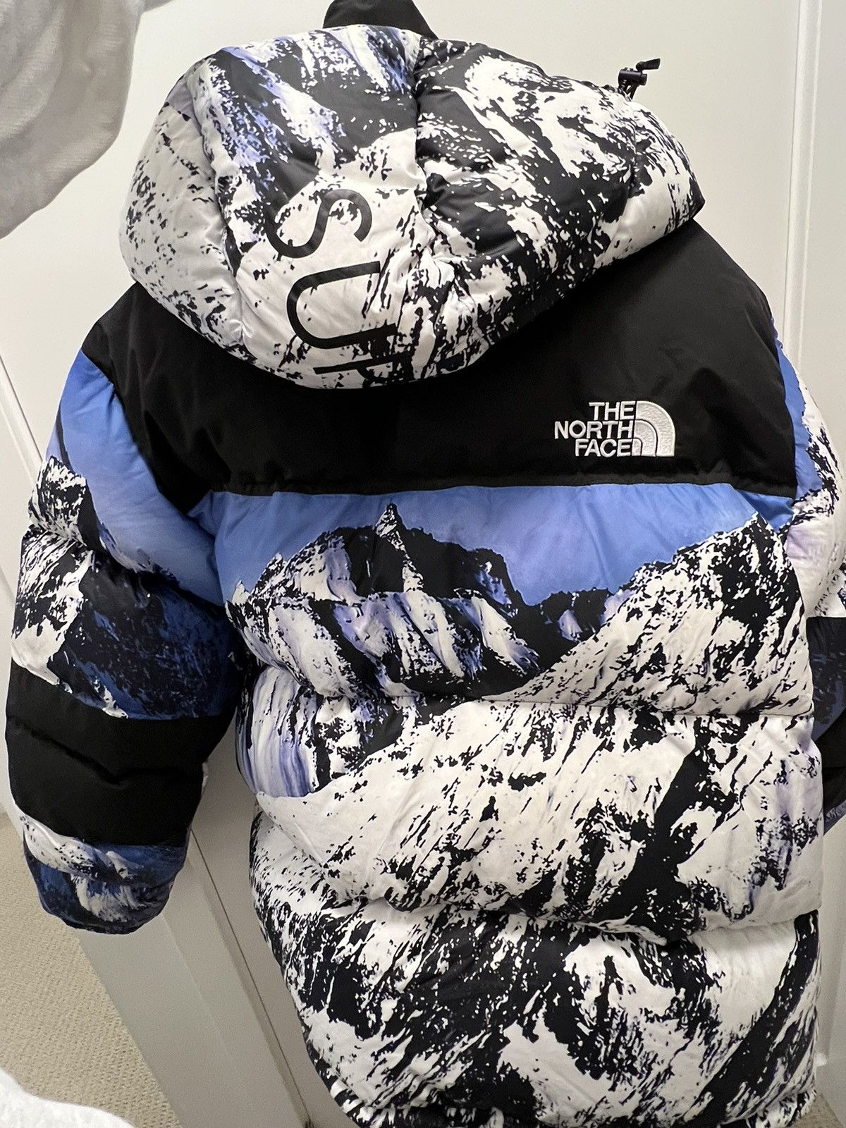 Supreme × The North Face Supreme The North Face Mountain Supreme × The North Face Supreme The North Face Mountain