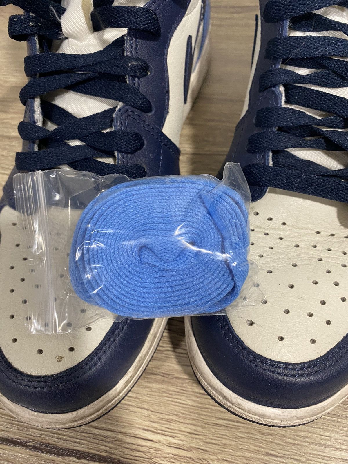 Jordan Brand Jordan 1 Obsidian Size US 10.5 / EU 43-44 - 8 Thumbnail
