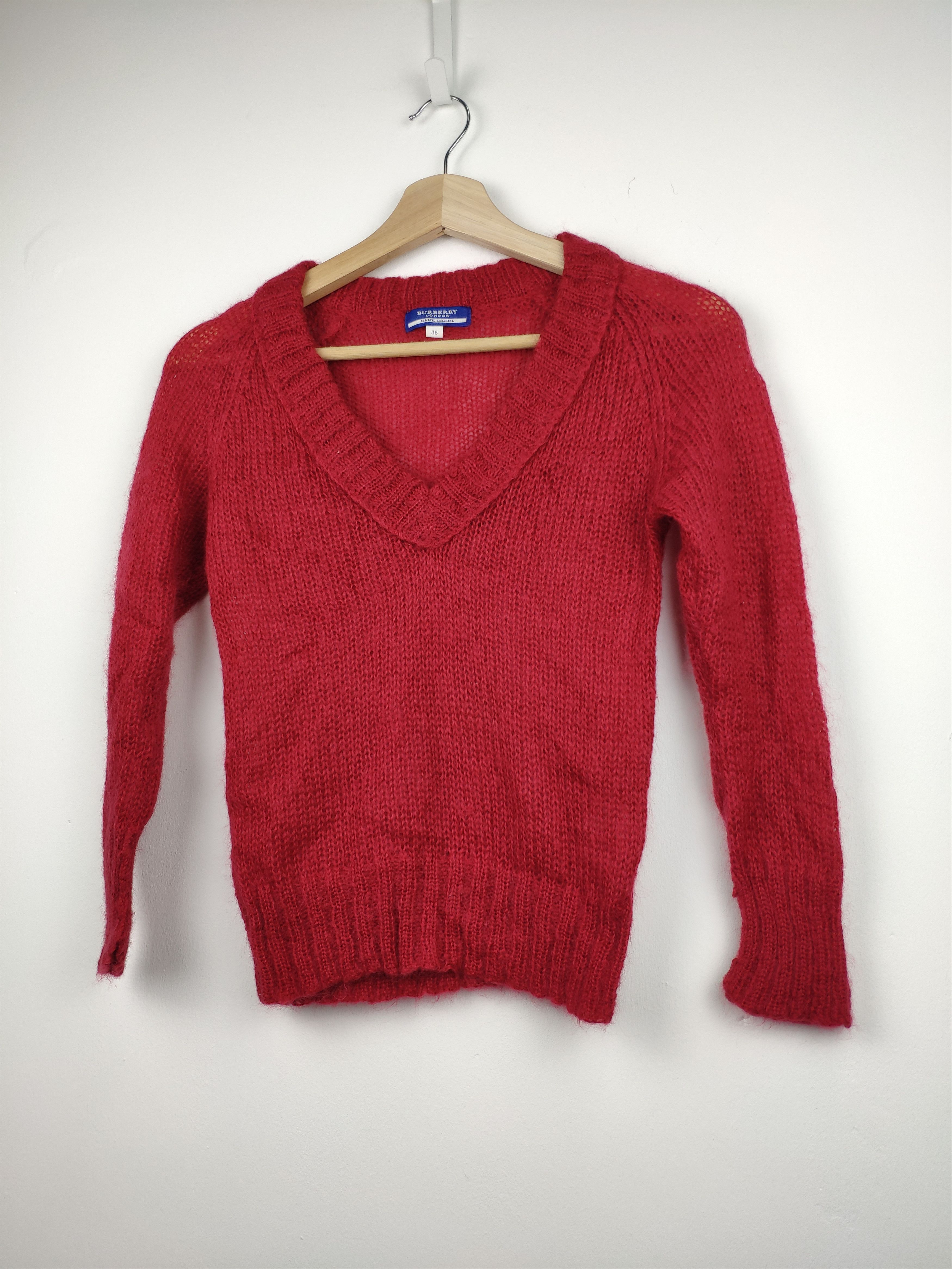 Burberry Vintage Burberry Fishnet Wool Knit Sweater Size XS / US 0-2 / IT 36-38 - 2 Thumbnail