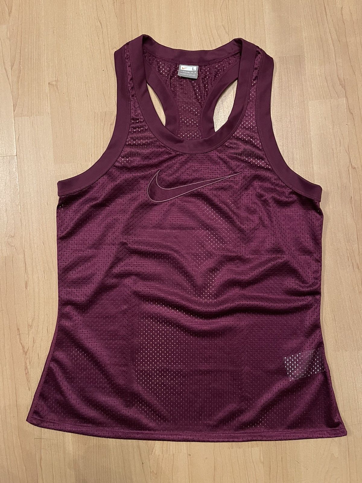Nike × Vintage 🏀 Nike vintage Y2K 2008 mesh big swoosh tank top Size L / US 10 / IT 46 - 1 Thumbnail