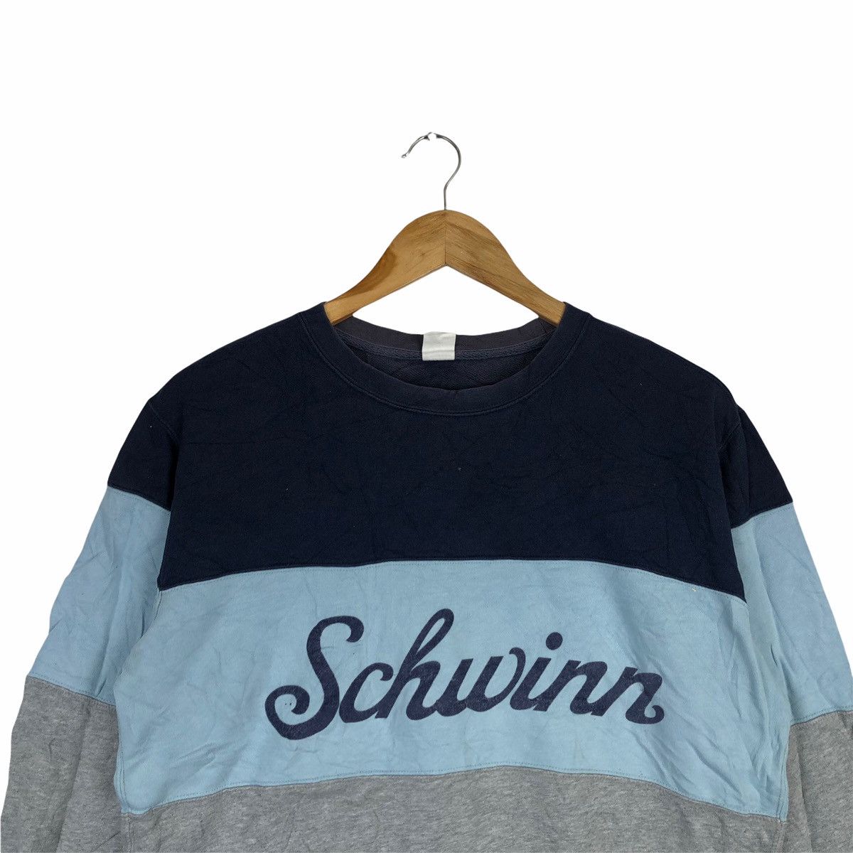 Uniqlo Uniqlo Schwinn Sweatshirt Casual Jumper Pullover Size US M / EU 48-50 / 2 - 2 Thumbnail