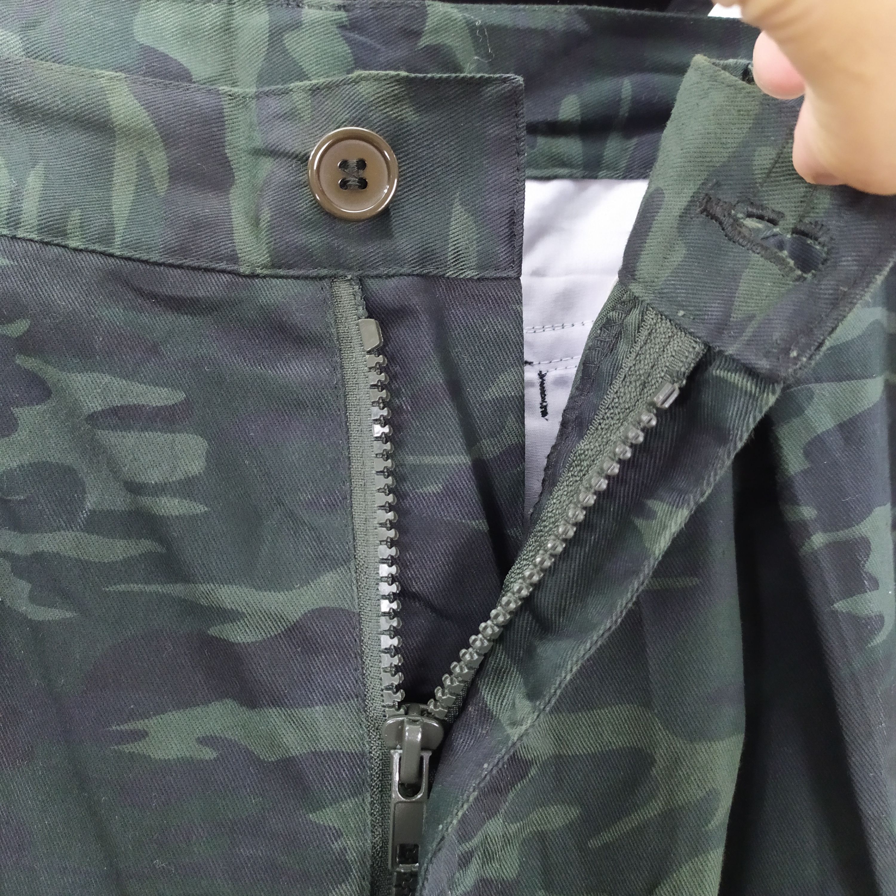 Japanese Brand 9 POCKET FORECAST CAMO CARGO PANTS Size US 30 / EU 46 - 14 Thumbnail