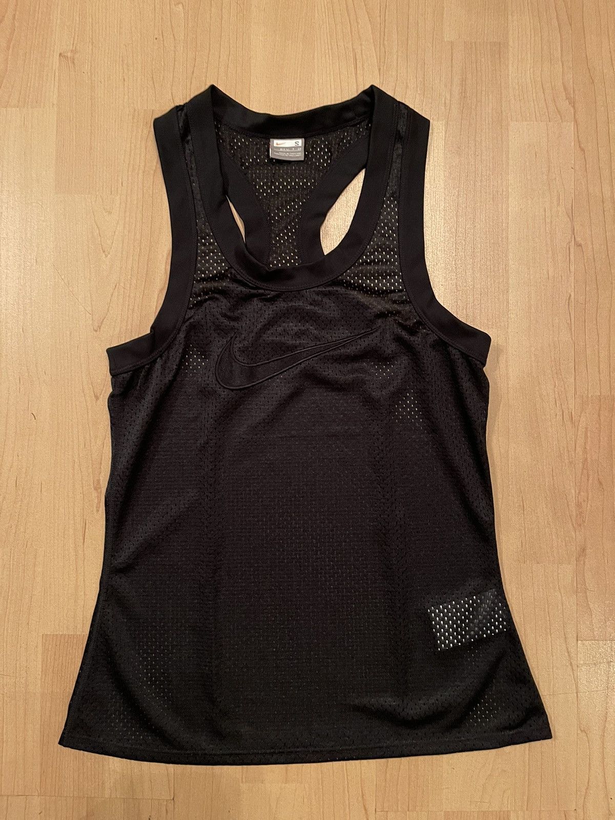 Nike × Vintage 🏀 Nike 2007 vintage Y2K mesh big swoosh drill tank top Size S / US 4 / IT 40 - 1 Thumbnail