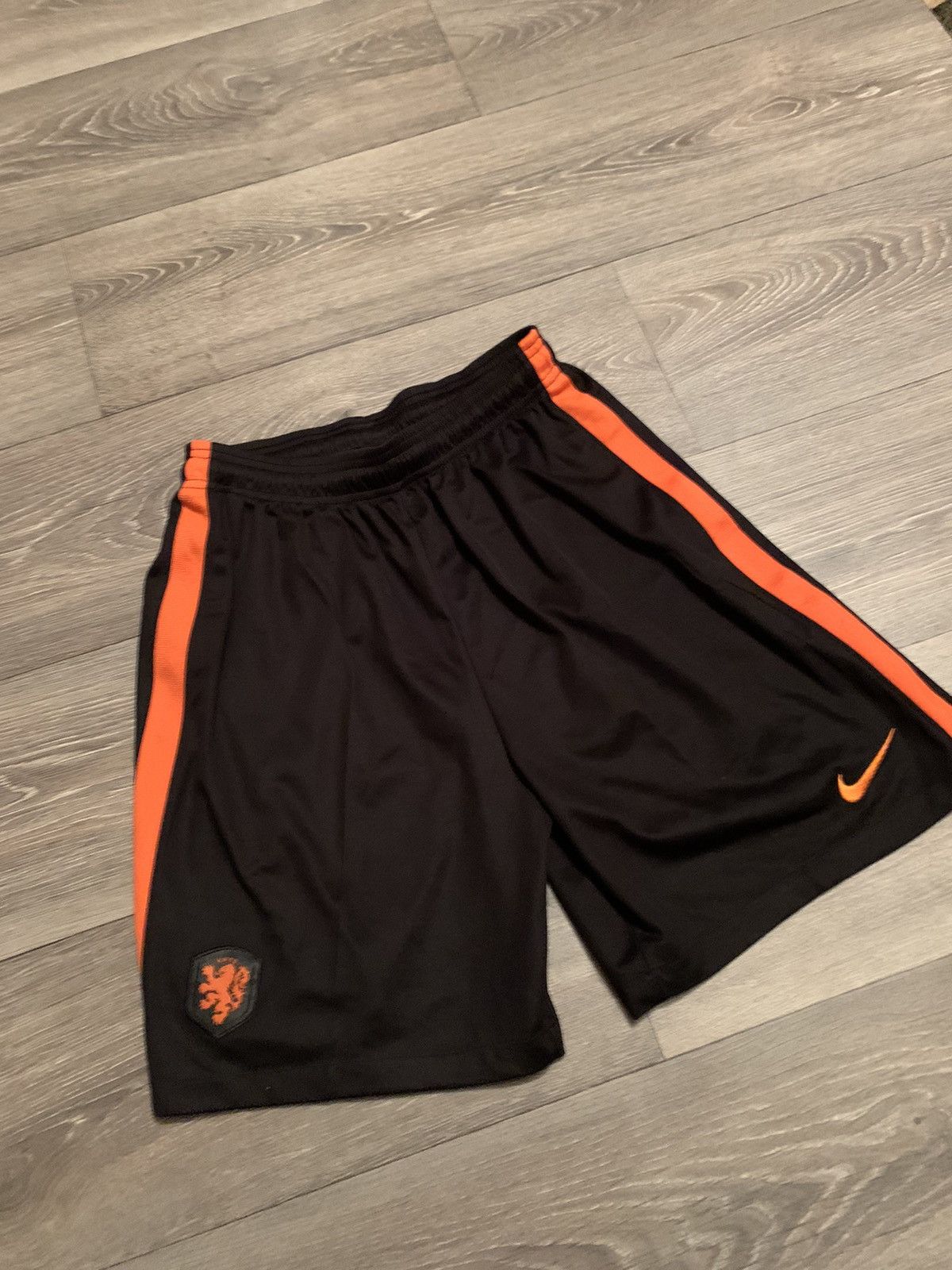Nike Holland Netherlands Nike Soccer Shorts KNVB Size US 32 / EU 48 - 2 Thumbnail