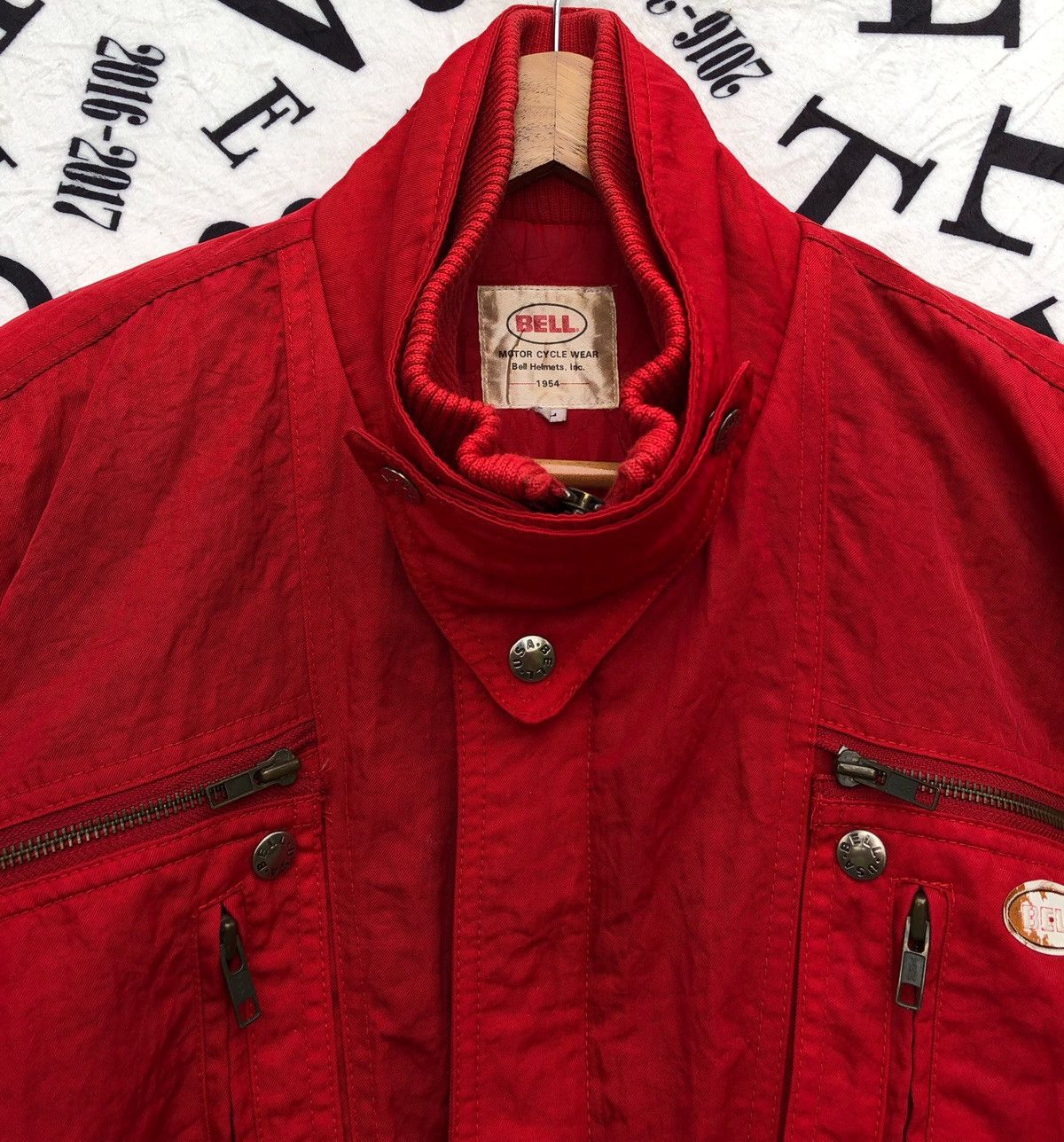 Racer Worldwide 🔥RARE🔥VINTAGE 1990 BELL HELMET RACING TEAM BOMBER JACKET Size US L / EU 52-54 / 3 - 6 Thumbnail