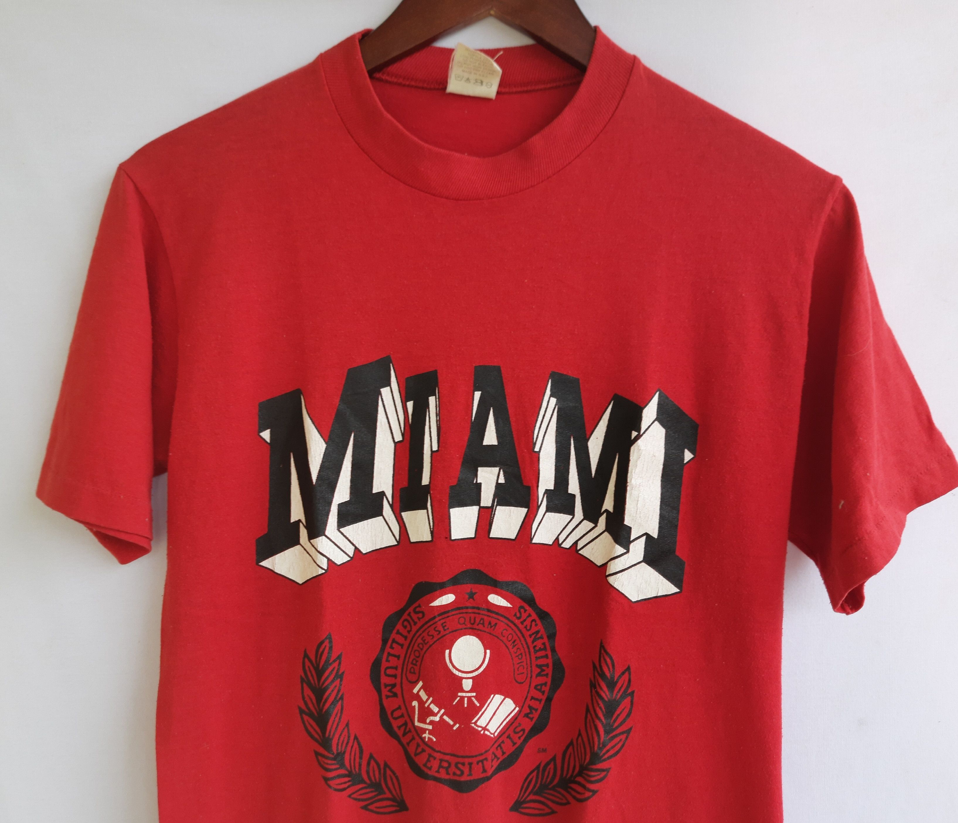 Vintage Vintage 80s 90s MIAMI Sigillum University T-shirt Size US M / EU 48-50 / 2 - 2 Thumbnail