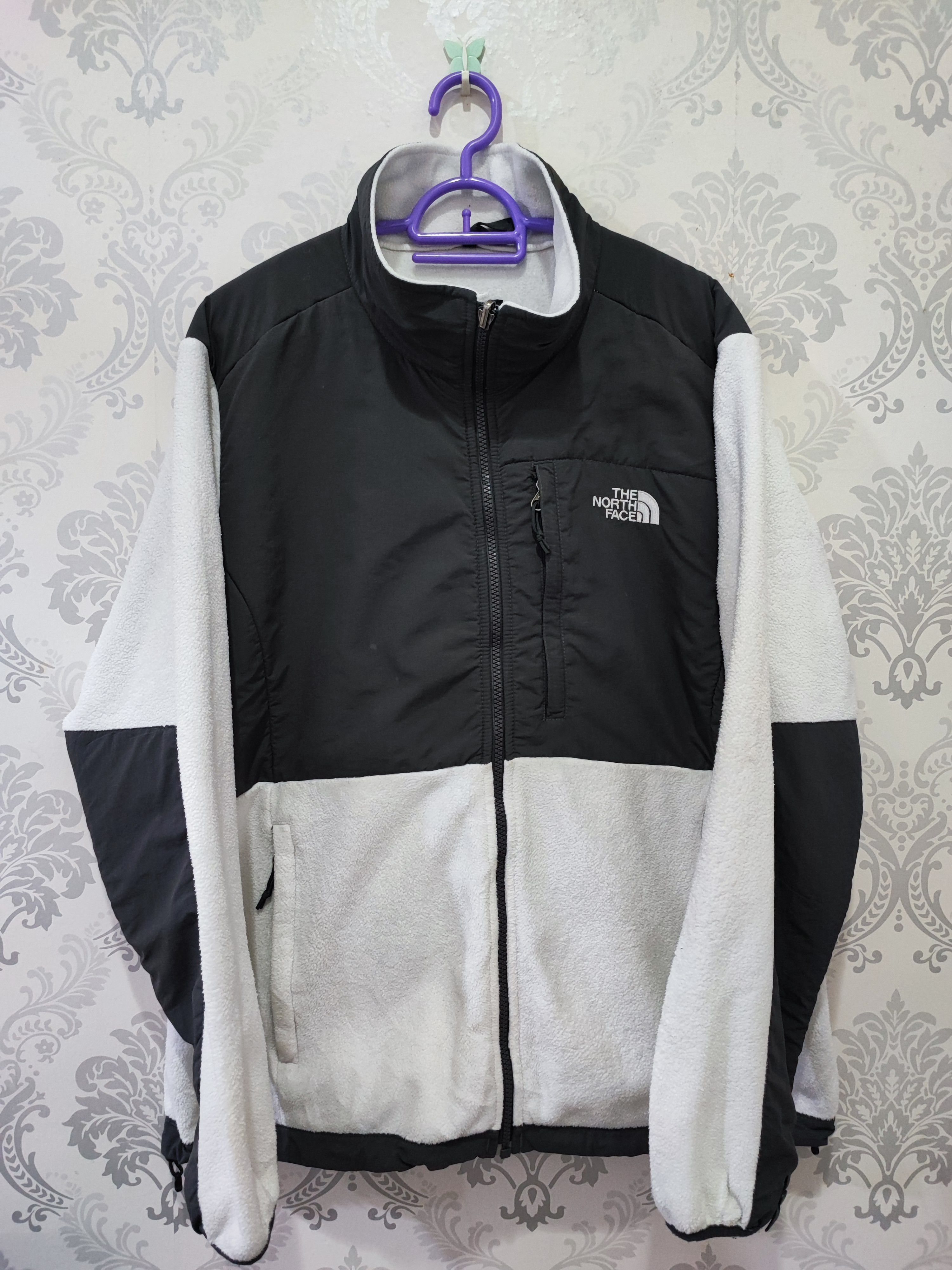 The North Face White/Grey The North Face Denali Fleece Vintage Jacket Size US L / EU 52-54 / 3 - 1 Thumbnail