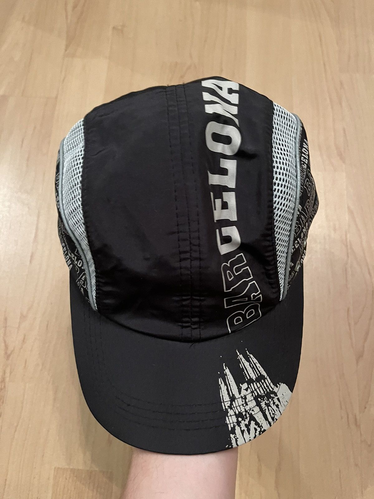 Robin Ruth × Vintage Robin Ruth vintage Y2K Barcelona gorpcore cap Size ONE SIZE - 4 Thumbnail