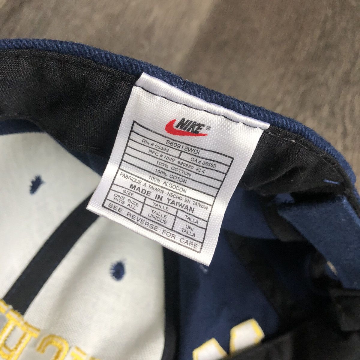 Nike Vintage 2000s Nike University of Michigan Swoosh Team Hat Size ONE SIZE - 6 Thumbnail