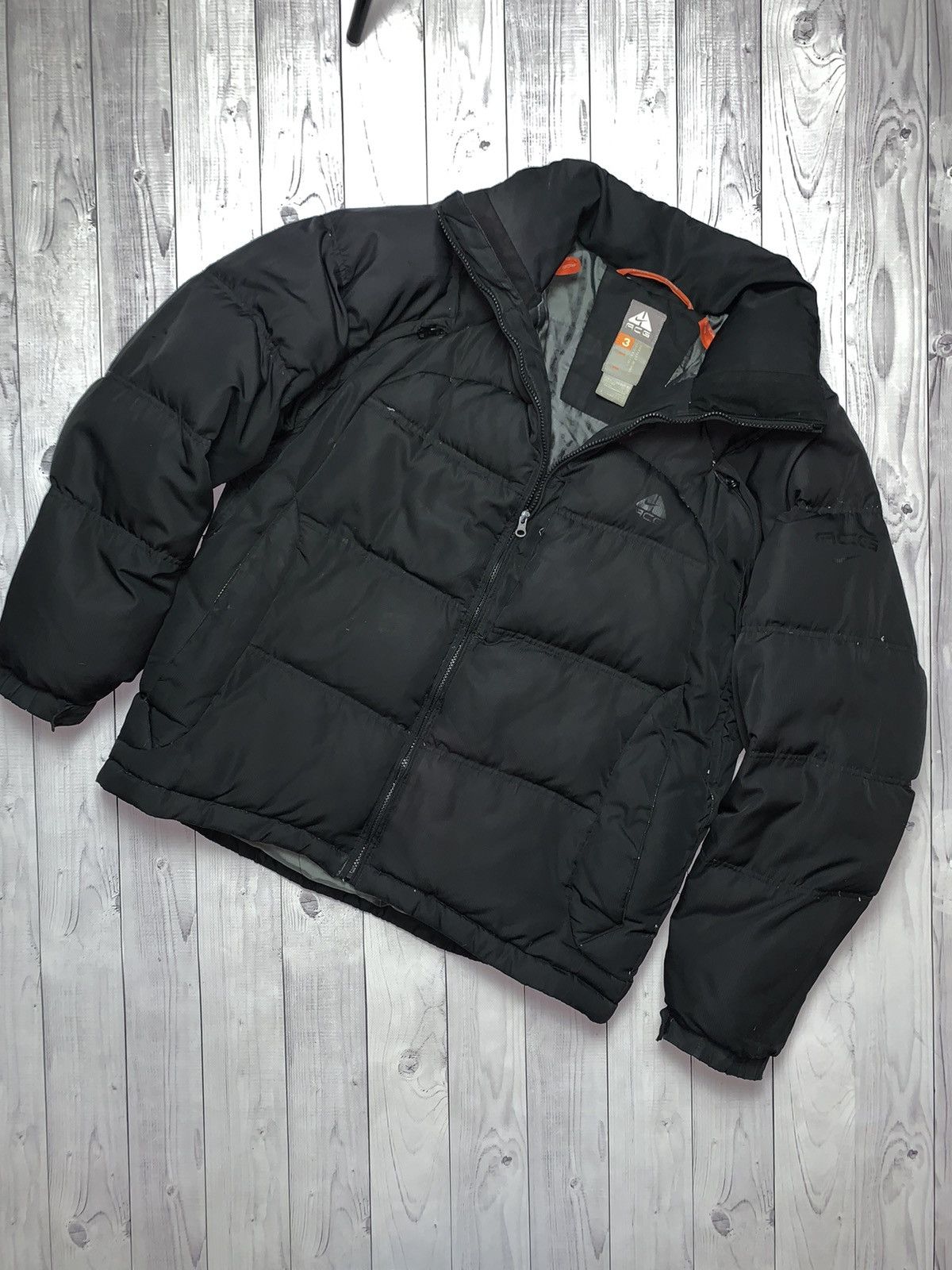 Nike × Nike ACG × Vintage Vintage Nike ACG down jacket distressed size L Size US L / EU 52-54 / 3 - 1 Thumbnail