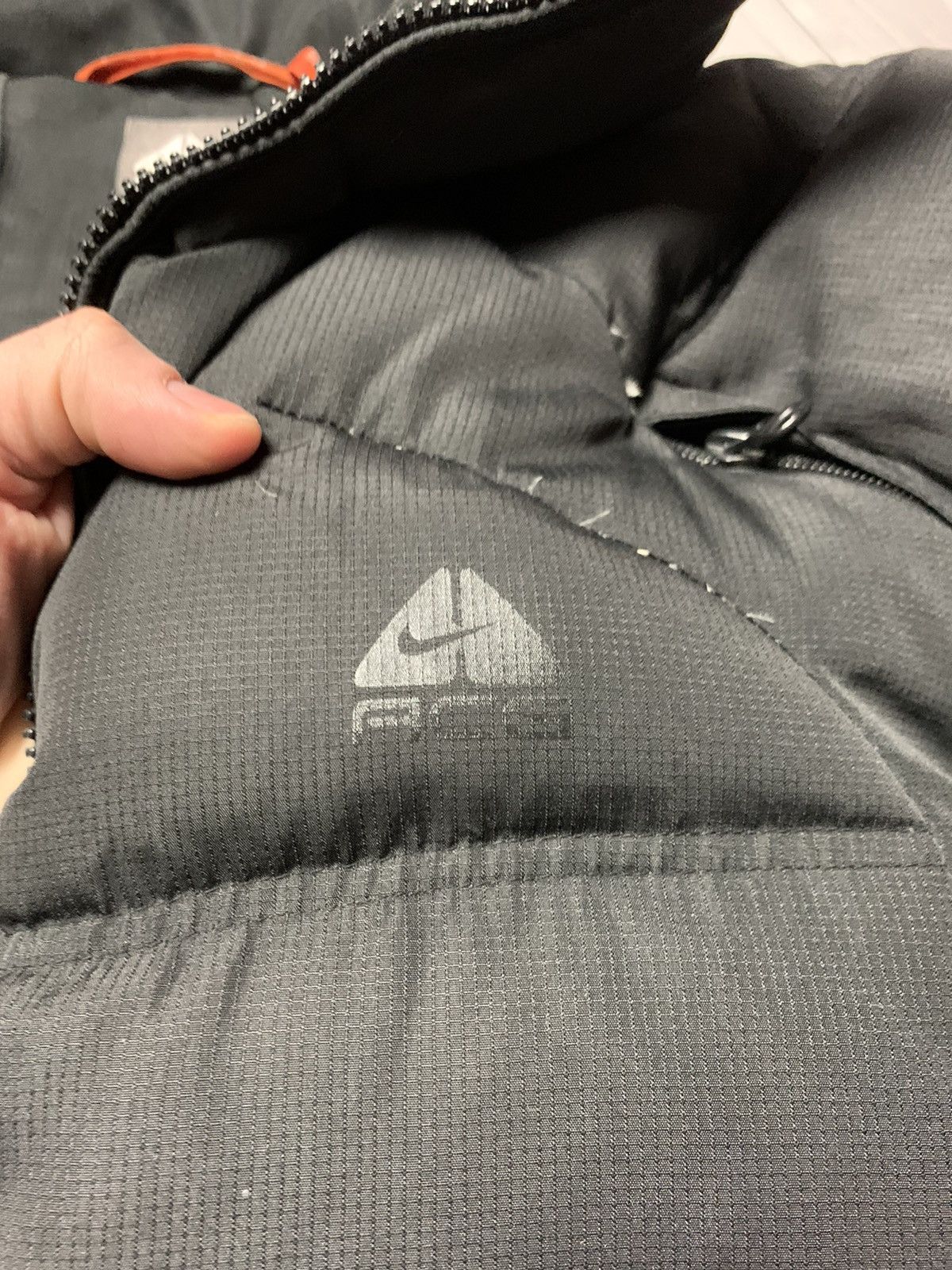 Nike × Nike ACG × Vintage Vintage Nike ACG down jacket distressed size L Size US L / EU 52-54 / 3 - 3 Thumbnail