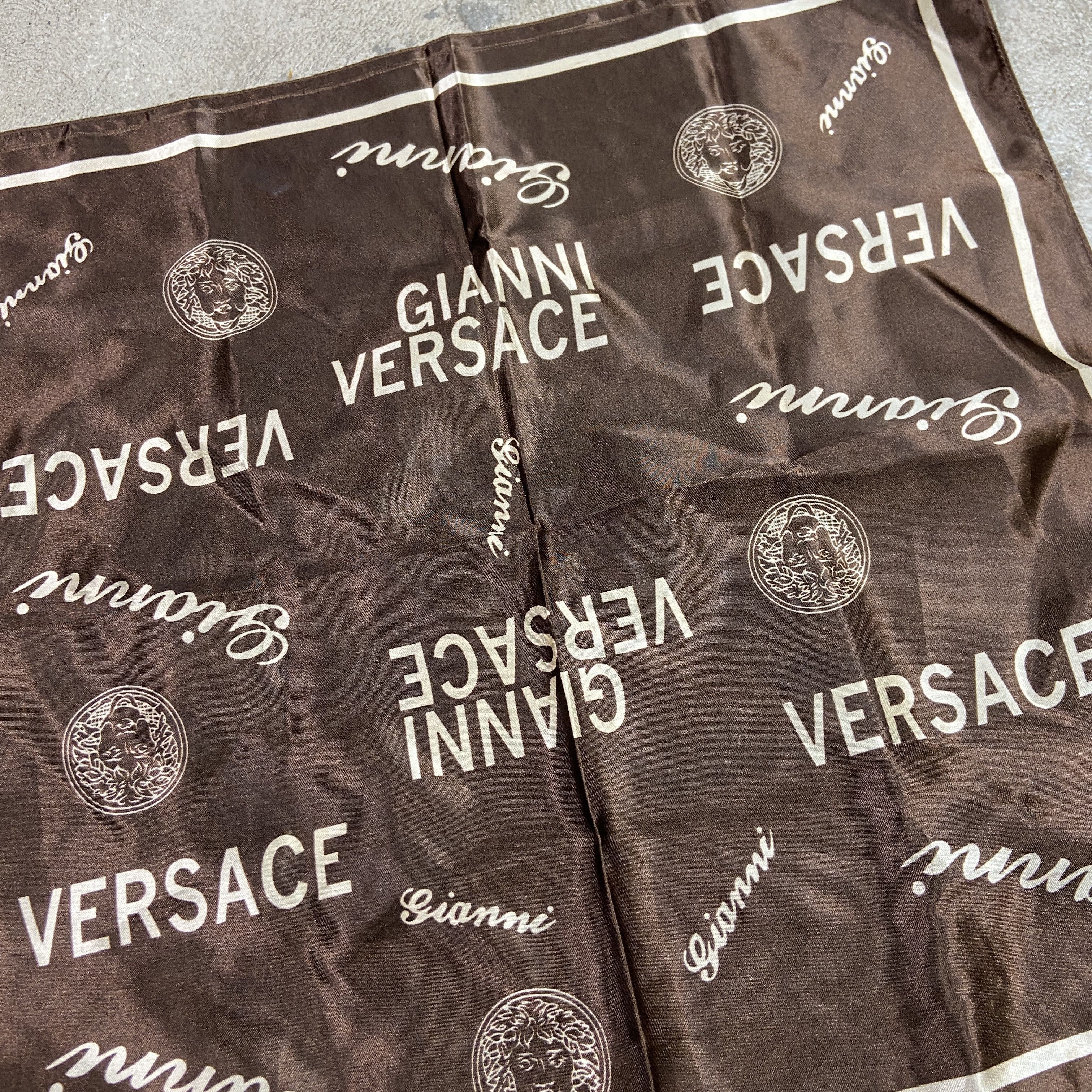 Versace VERSACE BABUSHKA SILK SCARF VERY RARE ARCHIVE 1970s Size ONE SIZE - 3 Thumbnail