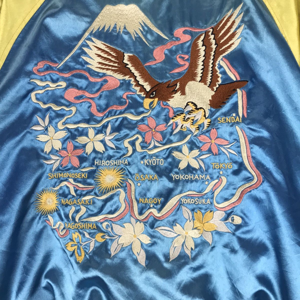 Japanese Brand × Other Rare🔥Neyries Eagle Tiger Dragon Reversible Sukajan Japan Size US M / EU 48-50 / 2 - 6 Thumbnail
