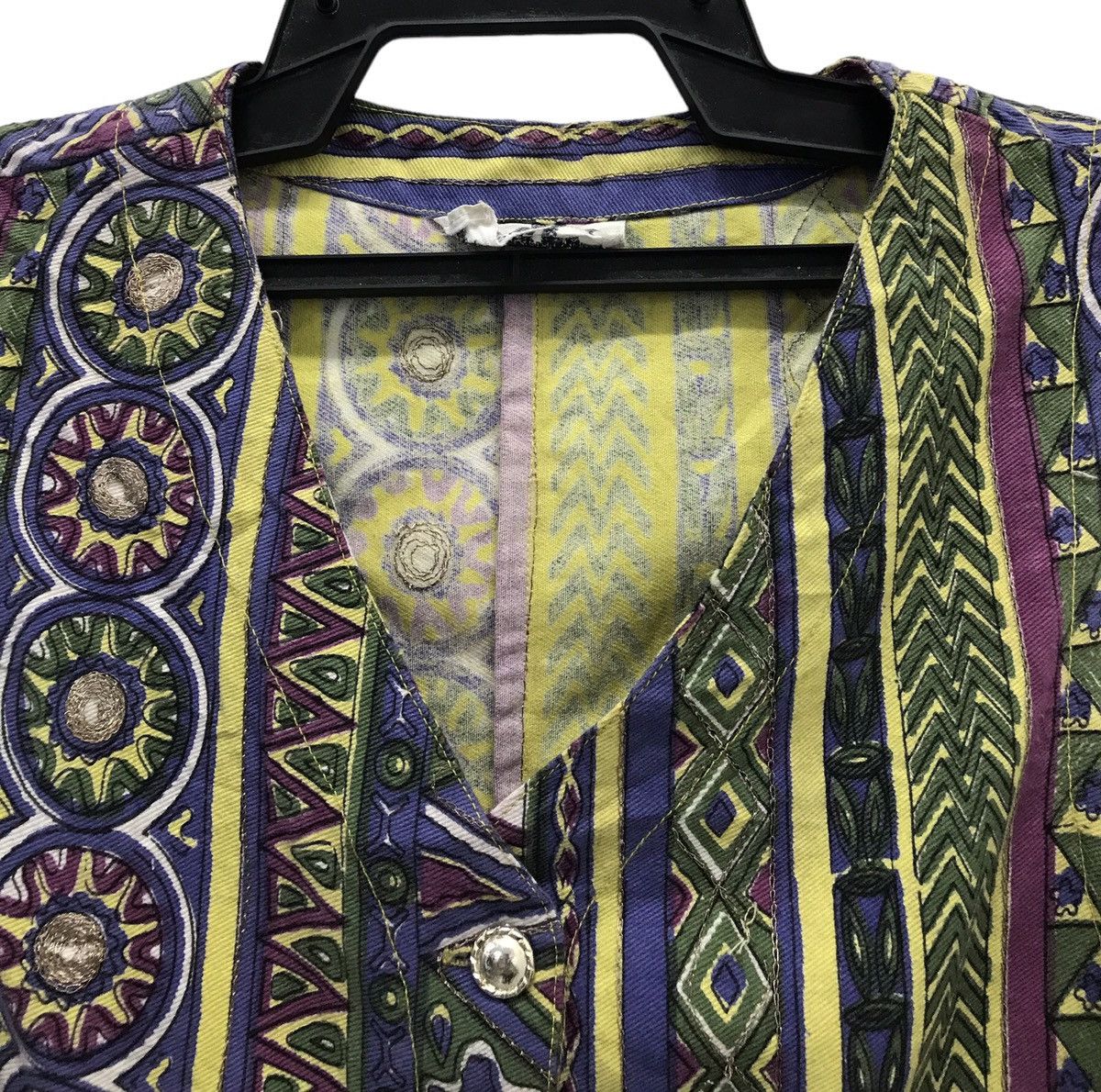 Vintage VINTAGE INDIO PIONEER TRADING CO LTD VEST Size US M / EU 48-50 / 2 - 3 Thumbnail