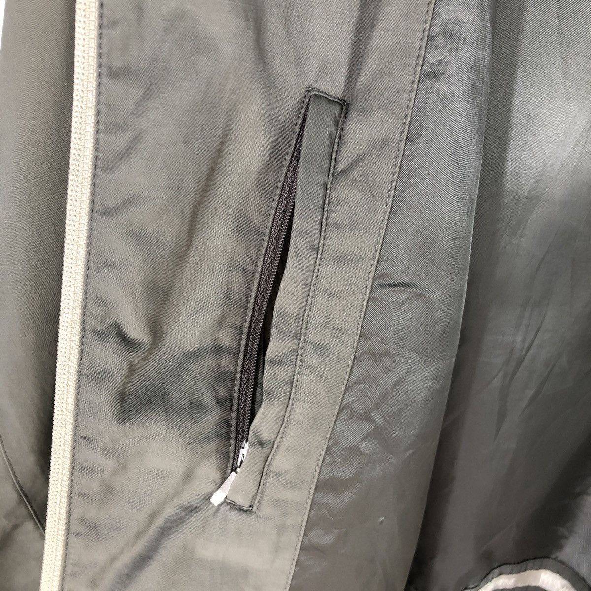 Yves Saint Laurent Vintage Ysl Yves Saint Laurent Zipper Olive Grey Jacket Size US L / EU 52-54 / 3 - 10 Thumbnail