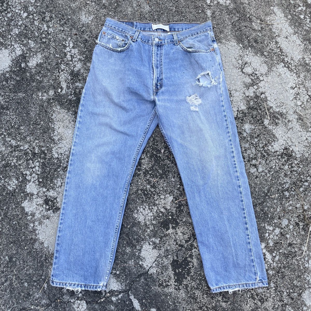Levi's Vintage Levis 505 Distressed Denim Jeans Size US 34 / EU 50 - 1 Thumbnail