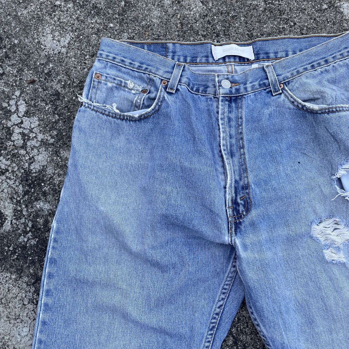 Levi's Vintage Levis 505 Distressed Denim Jeans Size US 34 / EU 50 - 3 Thumbnail