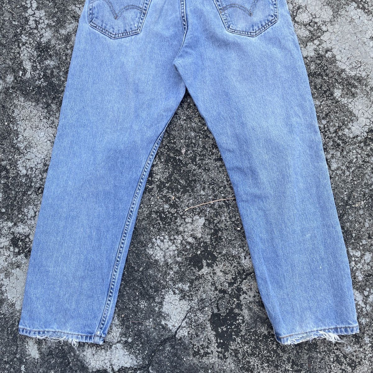 Levi's Vintage Levis 505 Distressed Denim Jeans Size US 34 / EU 50 - 11 Thumbnail