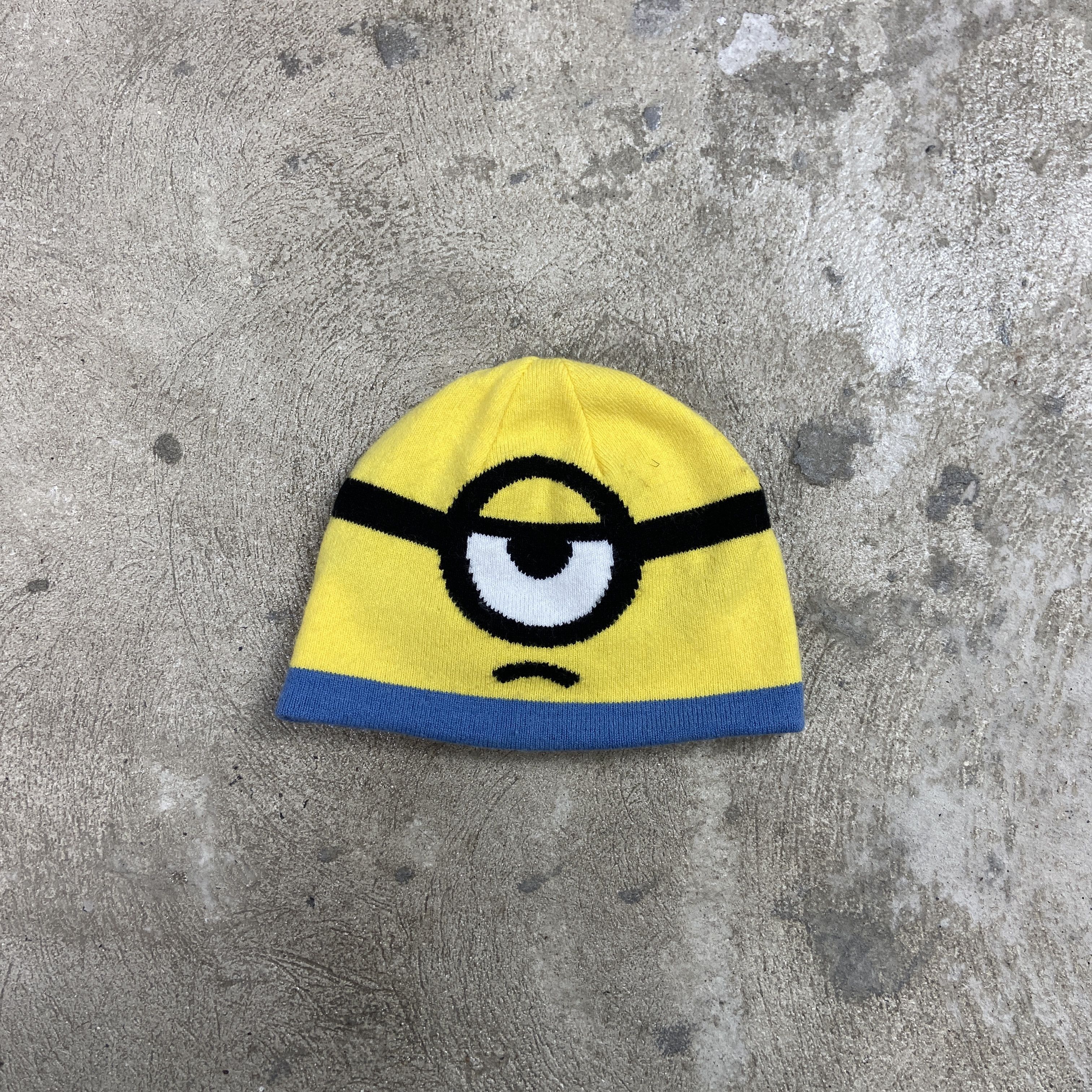 Vintage MINION SAD OR HAPPY Y2K RARE VINTAGE REVERSIBLE HAT - № 4043 Size ONE SIZE - 1 Thumbnail