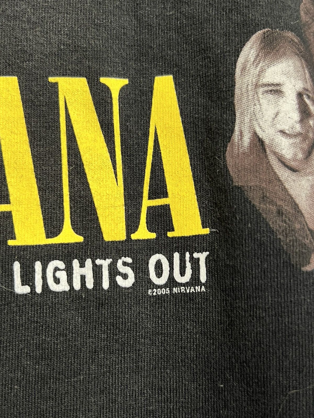 Band Tees Rare Vintage 2005 Nirvana With The Lights Out Y2K Band Tee Size US L / EU 52-54 / 3 - 2 Thumbnail