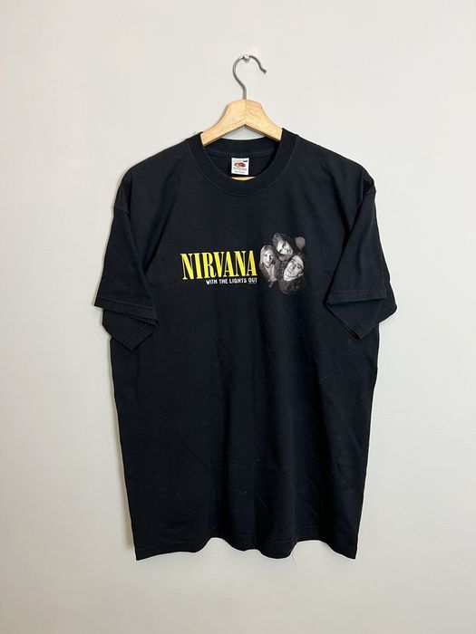 Vintage Rare Vintage 2005 Nirvana With The Lights Out Y2K Band Tee