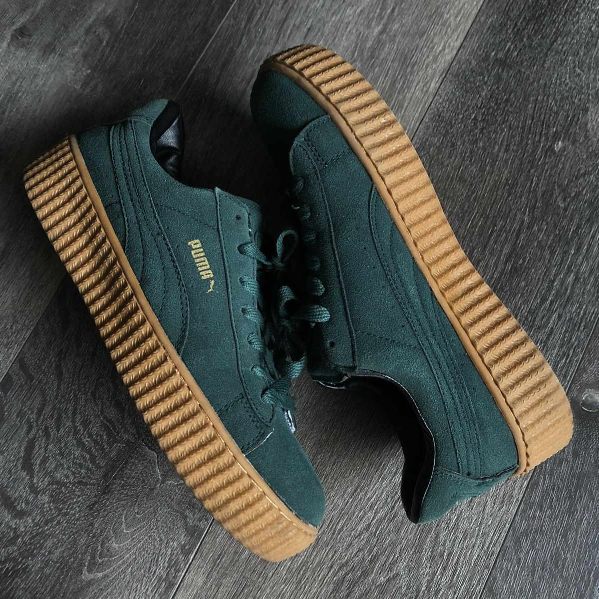 Fenty × Puma Vintage Puma X Fenty Rihanna Green Suede Creepers Gum Shoes Size US 8.5 / IT 38.5 - 1 Thumbnail