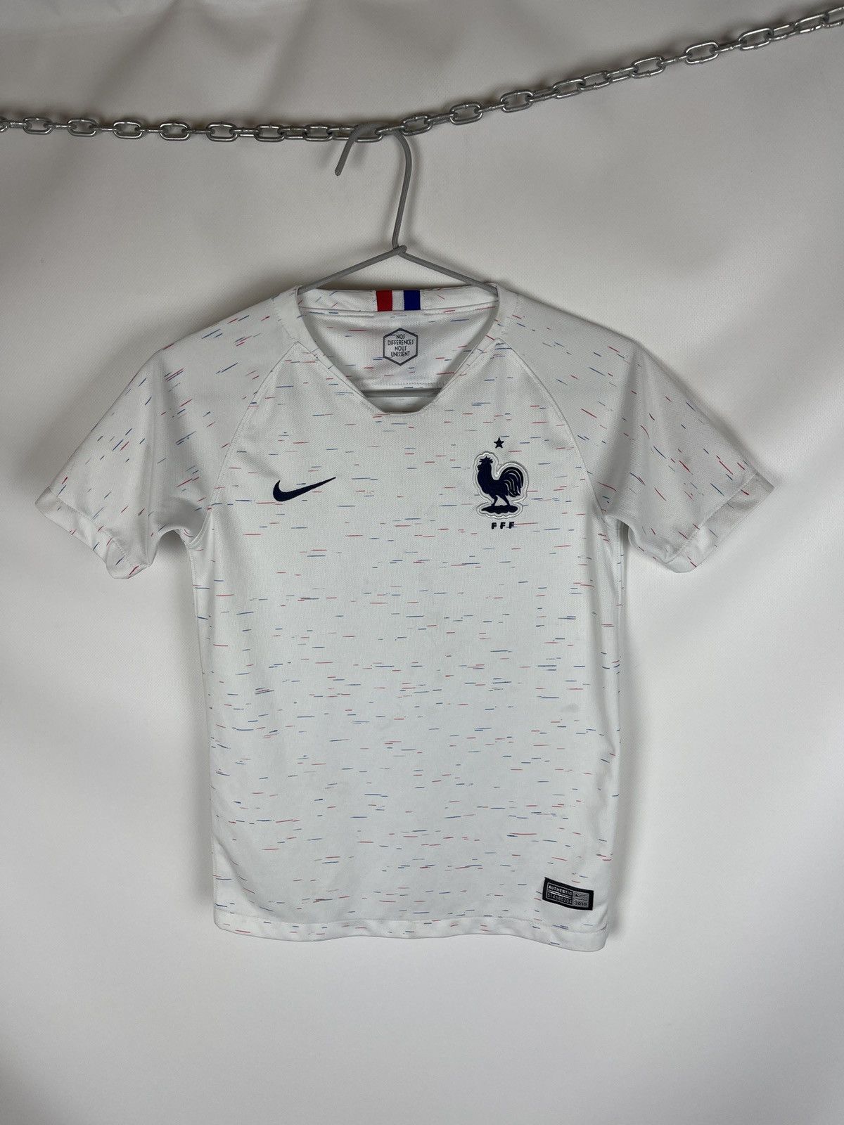 Nike Nike France Kids SS Away Shirt 2018 Soccer jersey Size US XXS / EU 40 - 1 Thumbnail