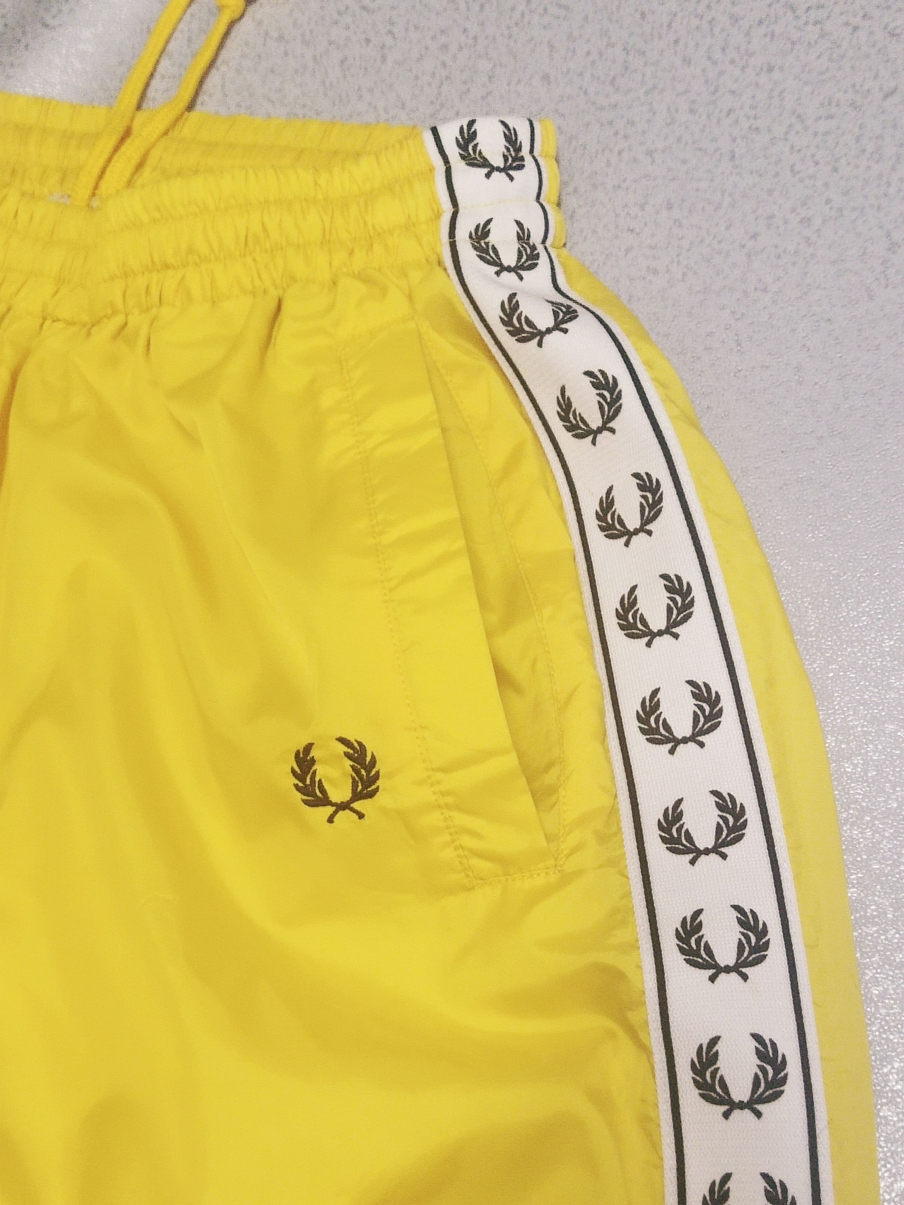 Fred Perry × Vintage 🔥 Vintage Fred Perry Side Tape Logo Sports Pant Size US 28 / EU 44 - 2 Thumbnail