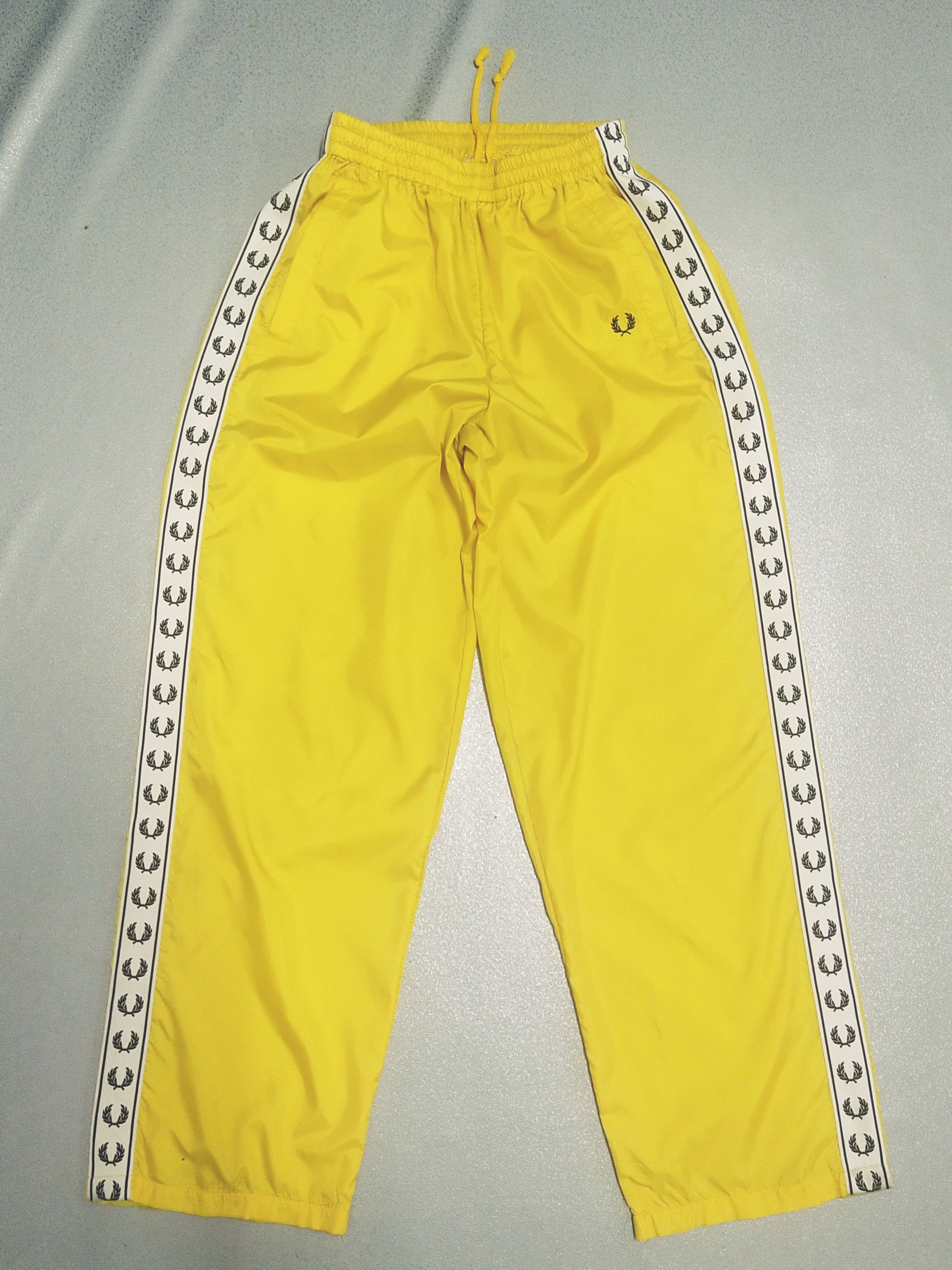 Fred Perry × Vintage 🔥 Vintage Fred Perry Side Tape Logo Sports Pant Size US 28 / EU 44 - 1 Thumbnail
