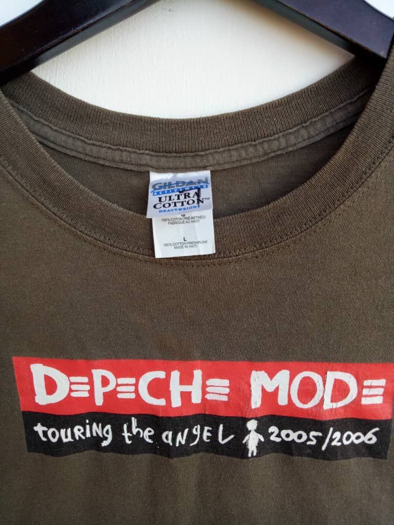 Band Tees 💥VINTAGE DEPECHE MODE playing the angel new wave band shirt Size US L / EU 52-54 / 3 - 3 Thumbnail