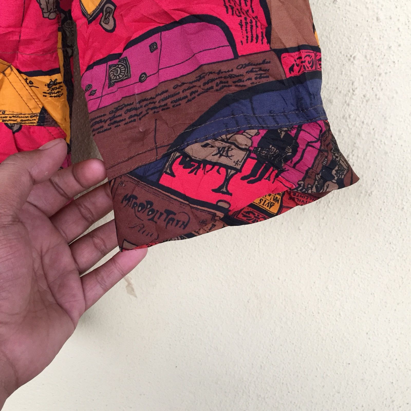 Vintage Vintage!! H-L HENRI LUC CHAPIUS Sportwear Cote D'Azur Designer Outdoor Windbreaker Full Print Pop Art Henri Luc Chapius Women Size Large Size US L / EU 52-54 / 3 - 6 Thumbnail