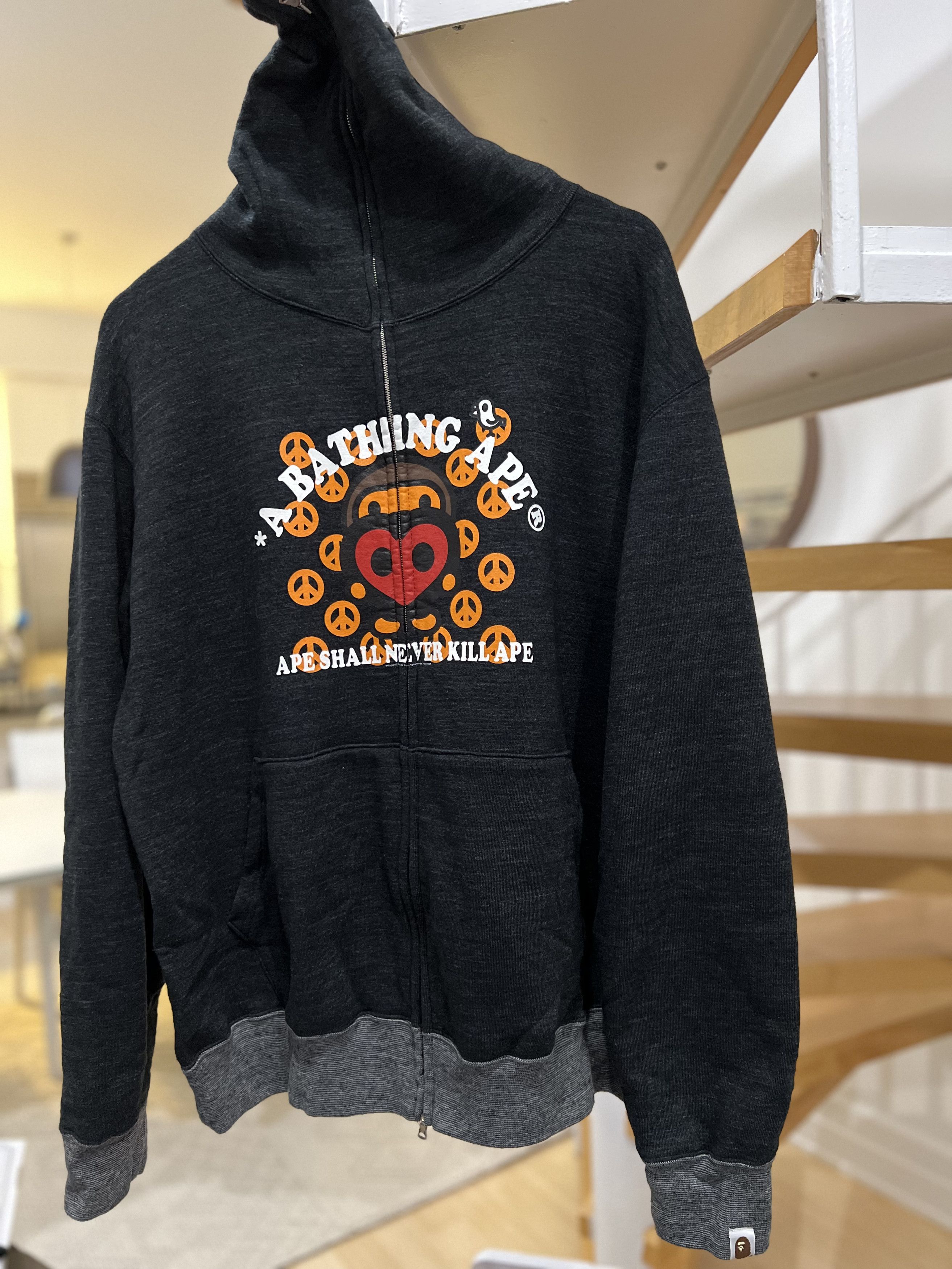 Bape BAPE Baby Milo Peace & Love Full Zip Hoodie Size US L / EU 52-54 / 3 - 5 Thumbnail