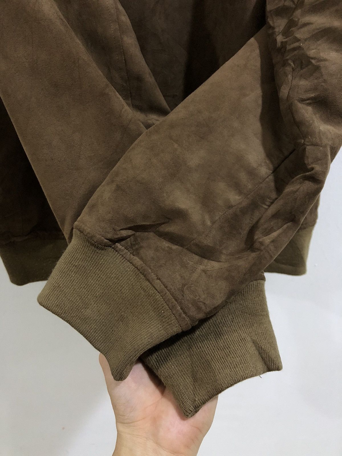 Japanese Brand 🇯🇵 Japanese Brand Uniqlo Faux Suede Bomber Jacket Size US M / EU 48-50 / 2 - 11 Thumbnail