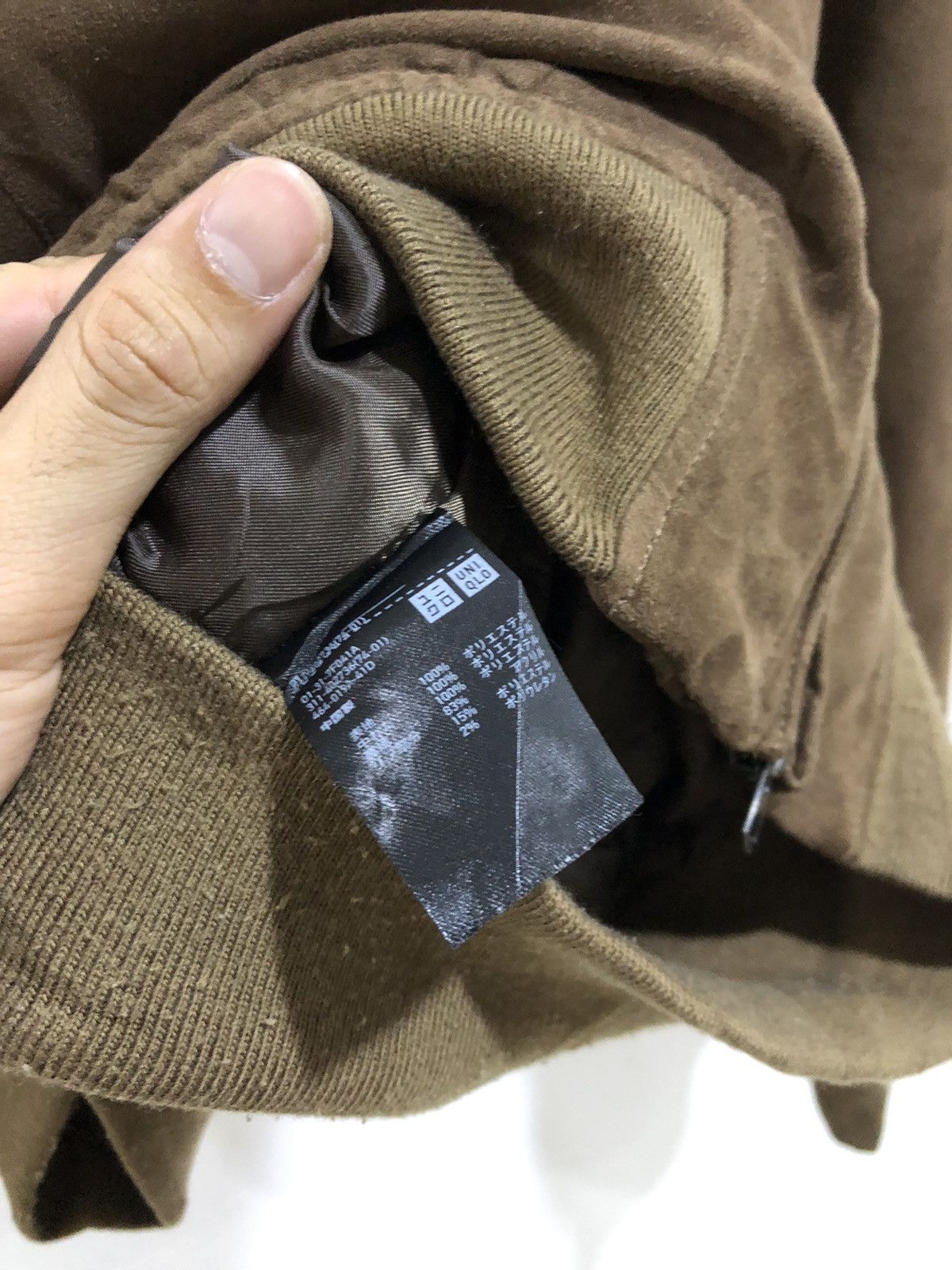 Japanese Brand 🇯🇵 Japanese Brand Uniqlo Faux Suede Bomber Jacket Size US M / EU 48-50 / 2 - 7 Thumbnail