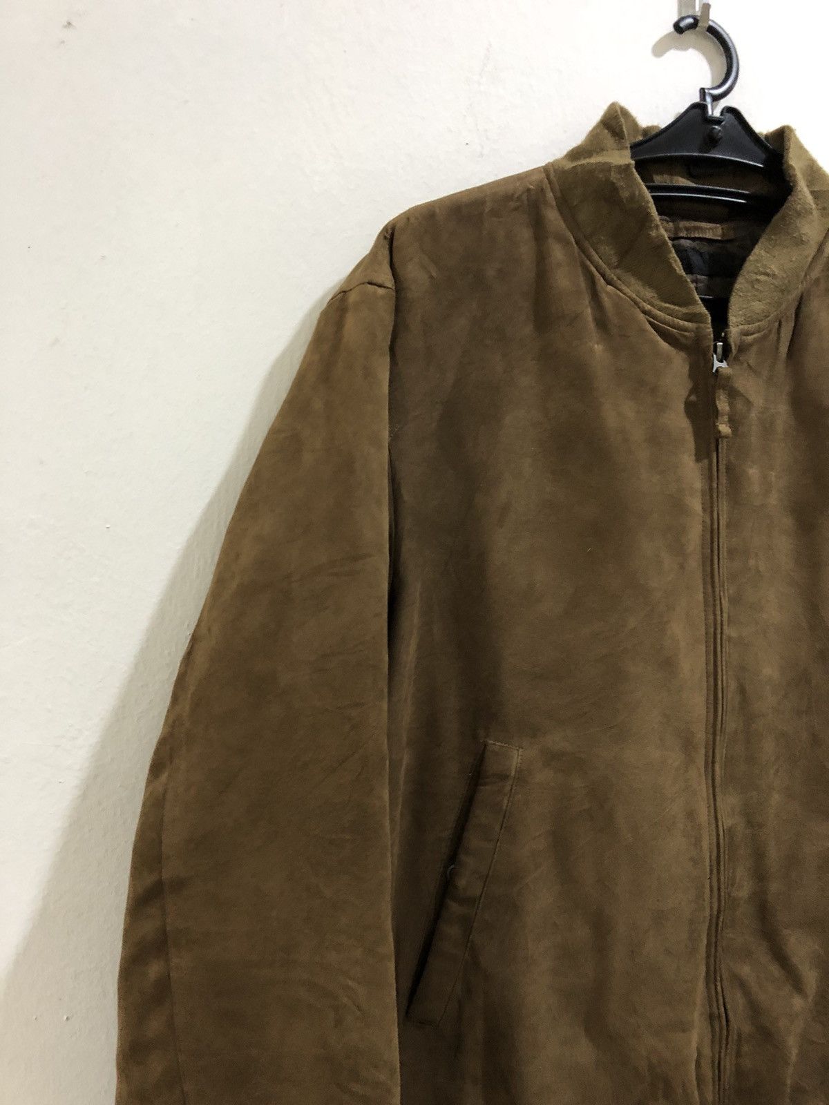 Japanese Brand 🇯🇵 Japanese Brand Uniqlo Faux Suede Bomber Jacket Size US M / EU 48-50 / 2 - 2 Thumbnail