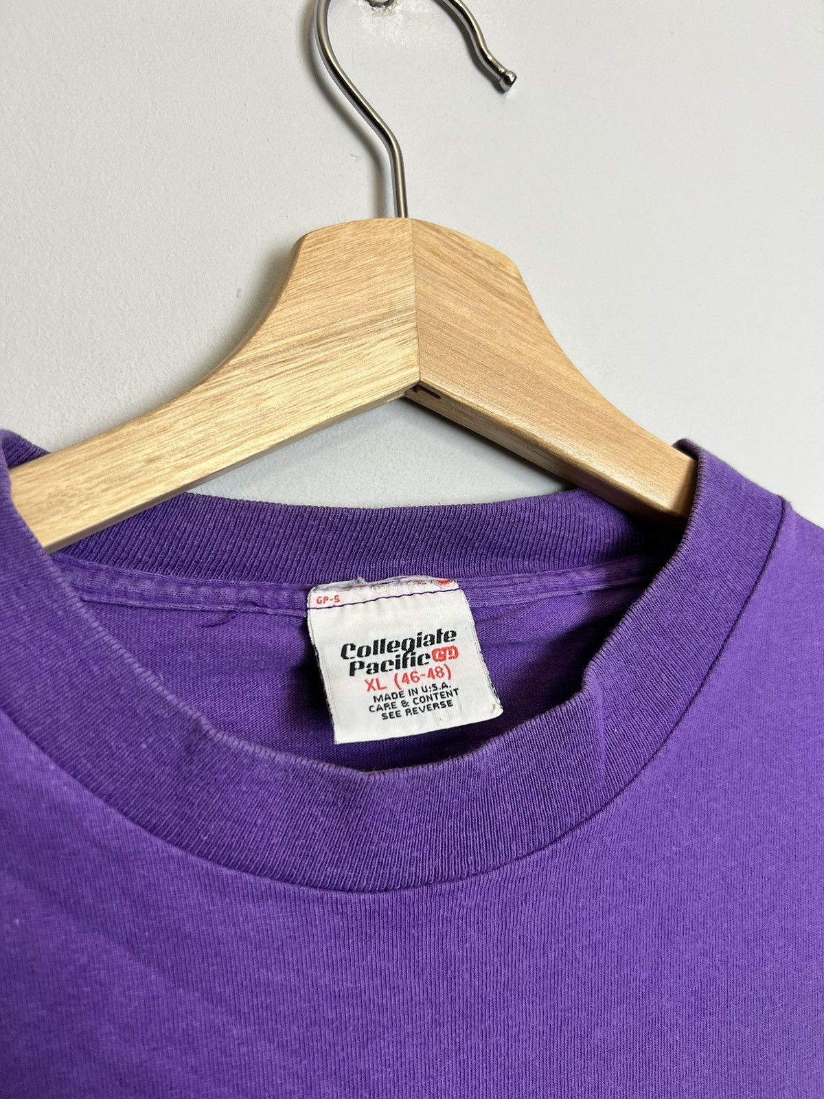 Vintage RARE VINTAGE 90S NEW YORK UNIVERSITY T-SHIRT Single Stitch Size US XL / EU 56 / 4 - 5 Thumbnail