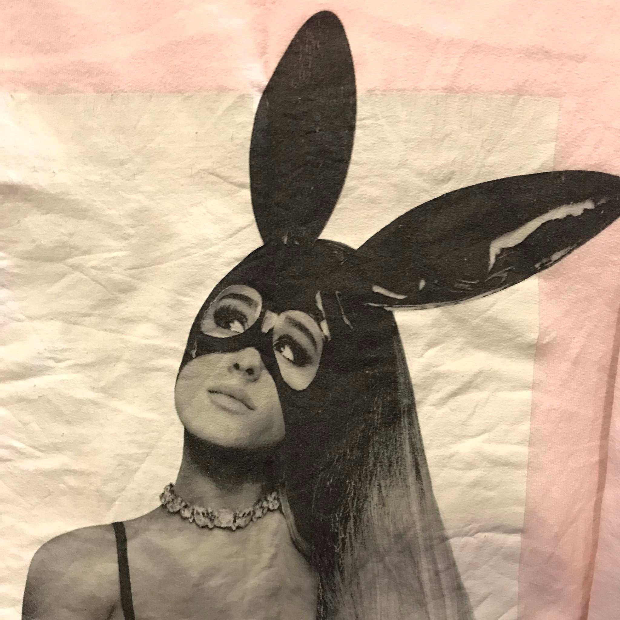 Band Tees Ariana Grande Dangerous Woman Tour Sweatshirt Size US M / EU 48-50 / 2 - 2 Thumbnail