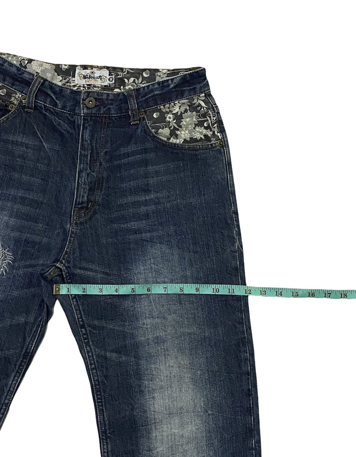 Japanese Brand KARAKURI Dragon Multipocket Embroidered Denim Jeans Size US 31 - 8 Thumbnail