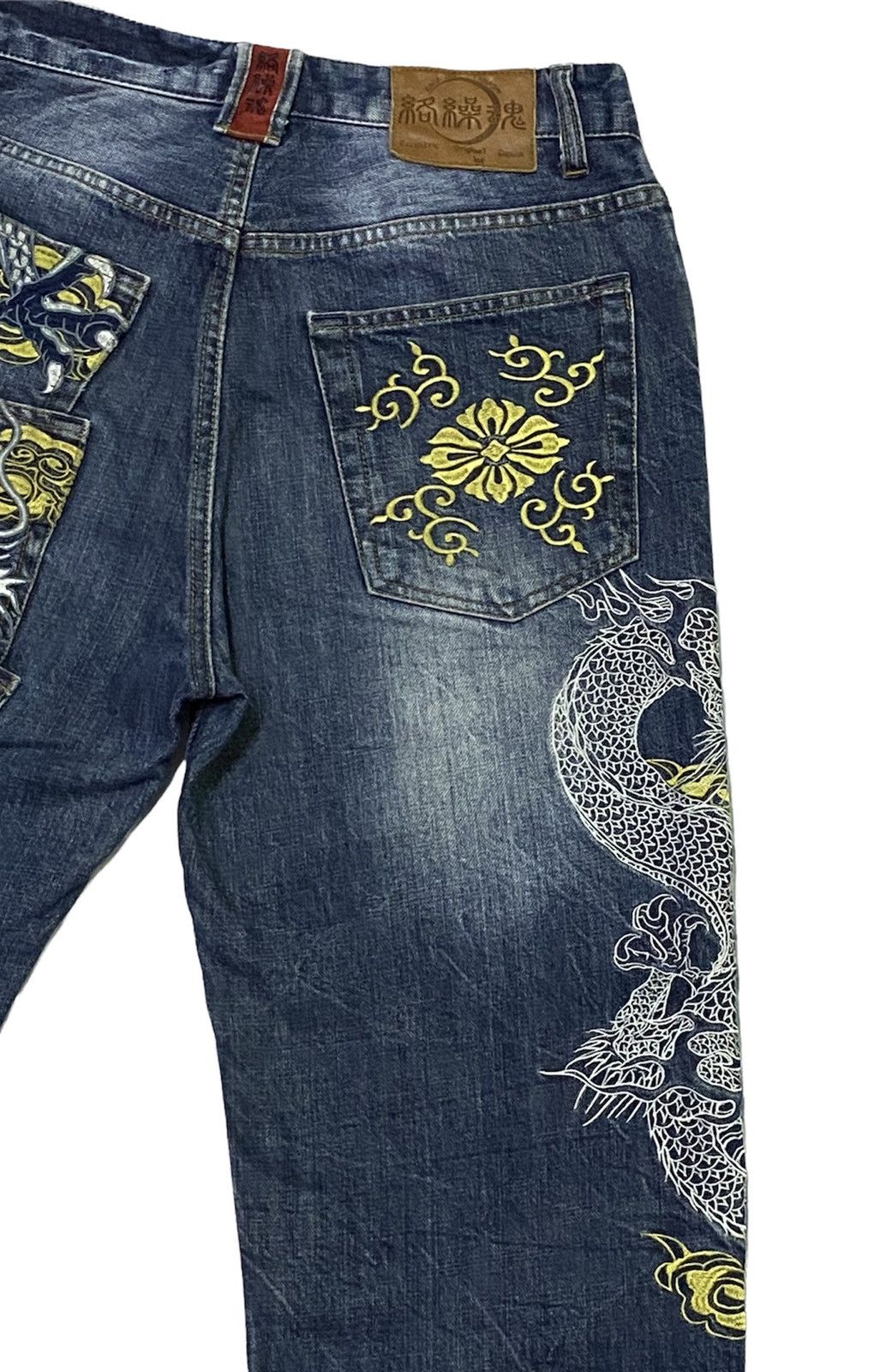 Japanese Brand KARAKURI Dragon Multipocket Embroidered Denim Jeans Size US 31 - 20 Thumbnail