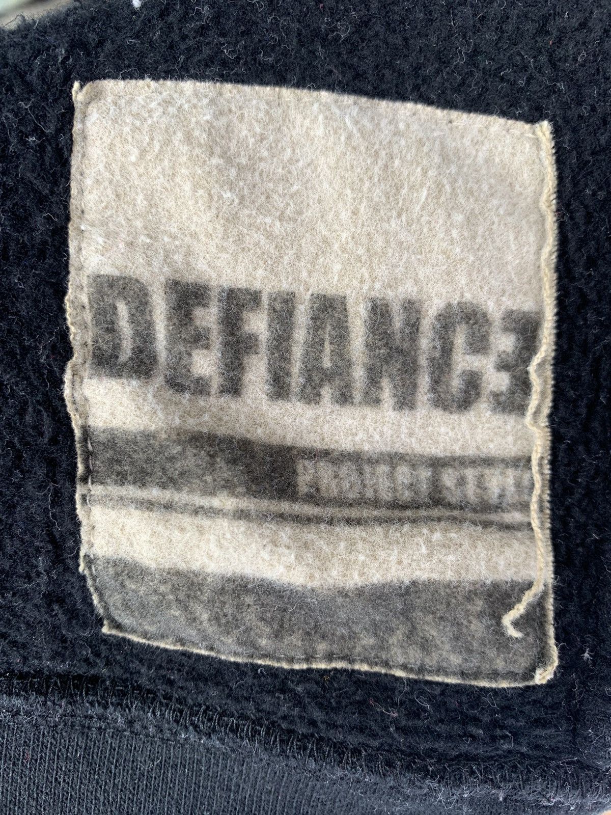 Designer × Japanese Brand Defiance hoodie pull over sweatshirt Size US M / EU 48-50 / 2 - 4 Thumbnail