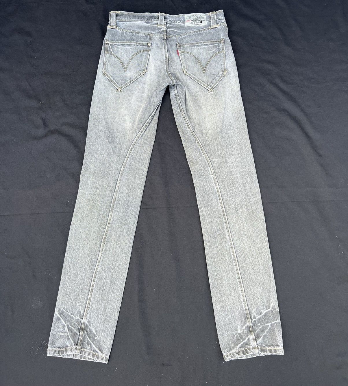 Japanese Brand × Levi's Vintage 2004 Levi’s Engineered Japan Fade Black Denim Jeans Size US 30 / EU 46 - 23 Thumbnail