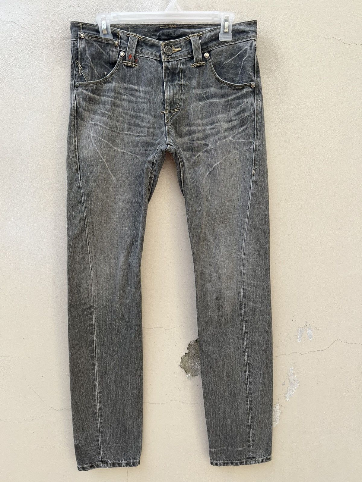 Japanese Brand × Levi's Vintage 2004 Levi’s Engineered Japan Fade Black Denim Jeans Size US 30 / EU 46 - 1 Thumbnail
