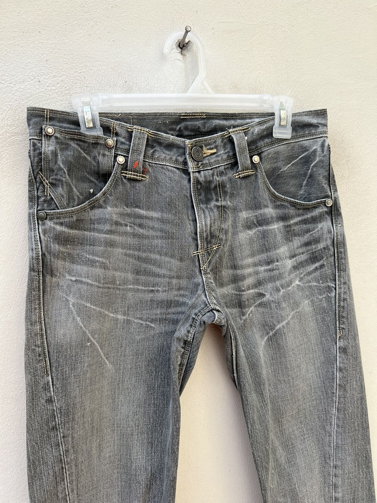Japanese Brand × Levi's Vintage 2004 Levi’s Engineered Japan Fade Black Denim Jeans Size US 30 / EU 46 - 2 Thumbnail