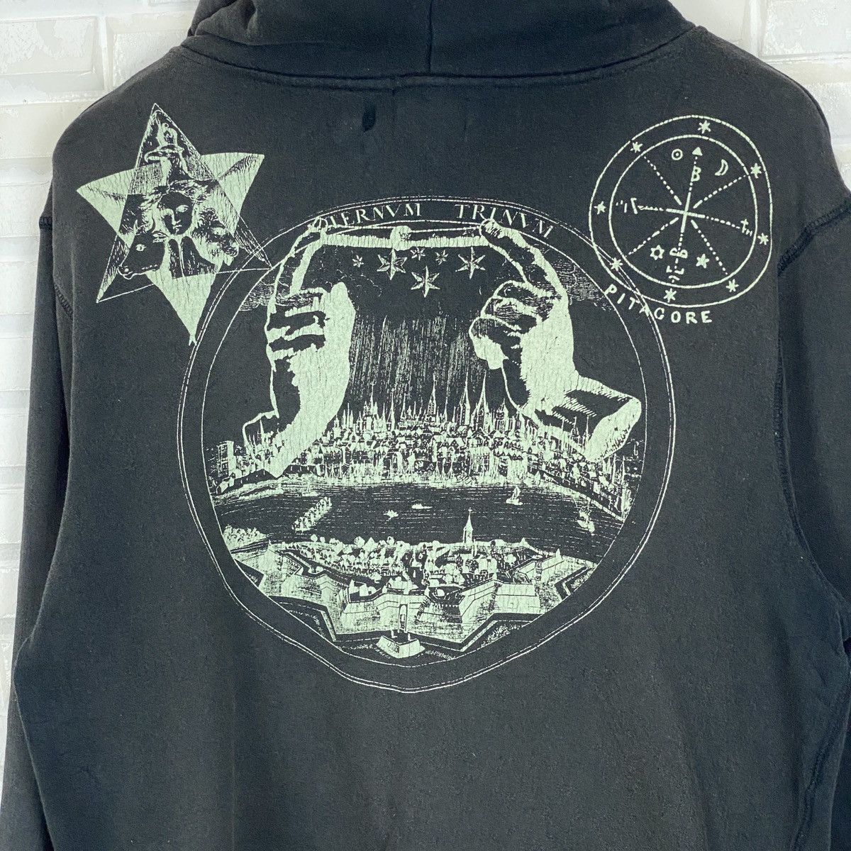 Beams Plus Beams Greek Pitagore Logos Sweater Hoodie Size US M / EU 48-50 / 2 - 16 Thumbnail