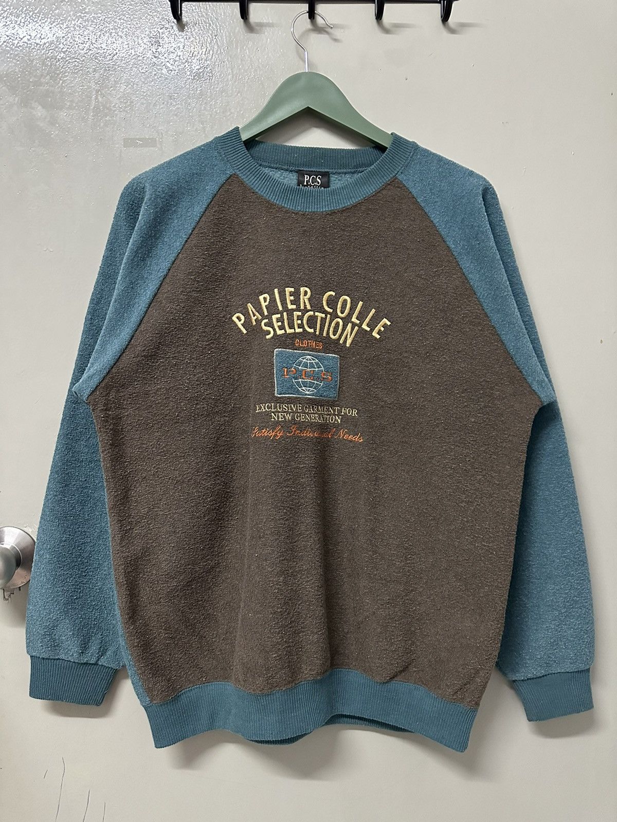 Vintage PAPIER COLLE SELECTION Embroidery Logo Sweatshirt