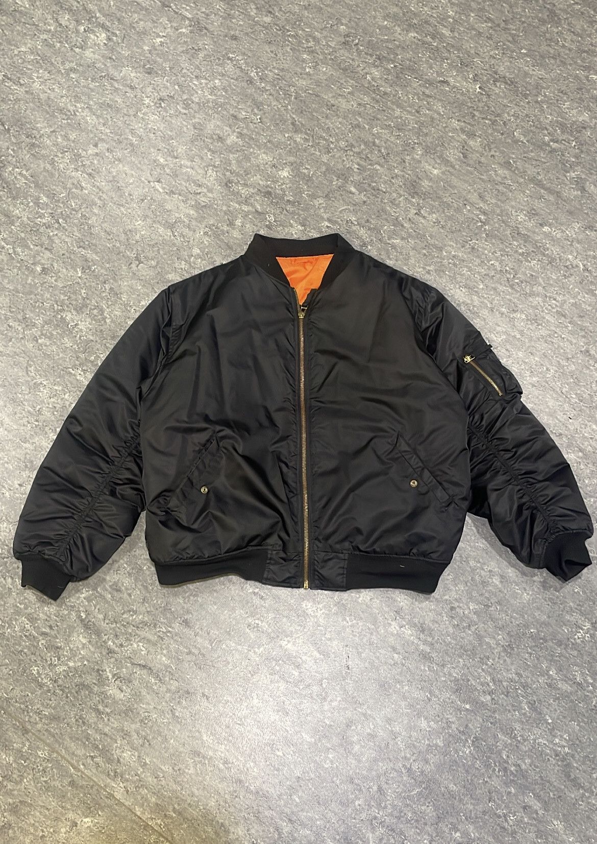 エドハーディ　ma-1 エドハーディ ma-1 Ed Hardy MA-1 Bomber Jacket On a MA1