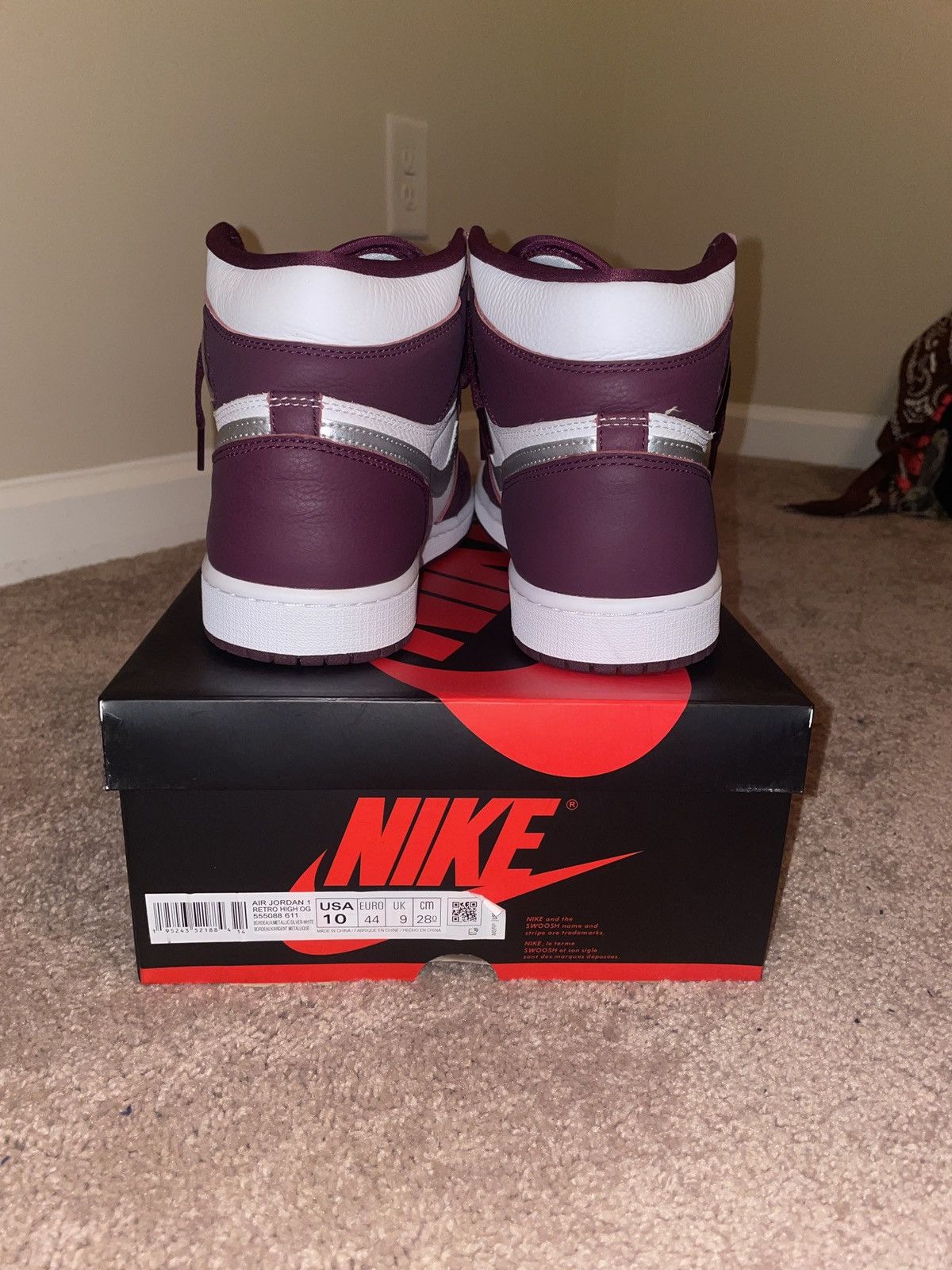 Jordan Brand Air Jordan 1 “Bordeaux” Size US 10 / EU 43 - 5 Thumbnail