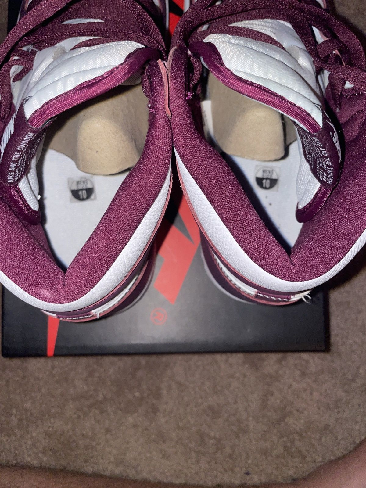 Jordan Brand Air Jordan 1 “Bordeaux” Size US 10 / EU 43 - 8 Thumbnail