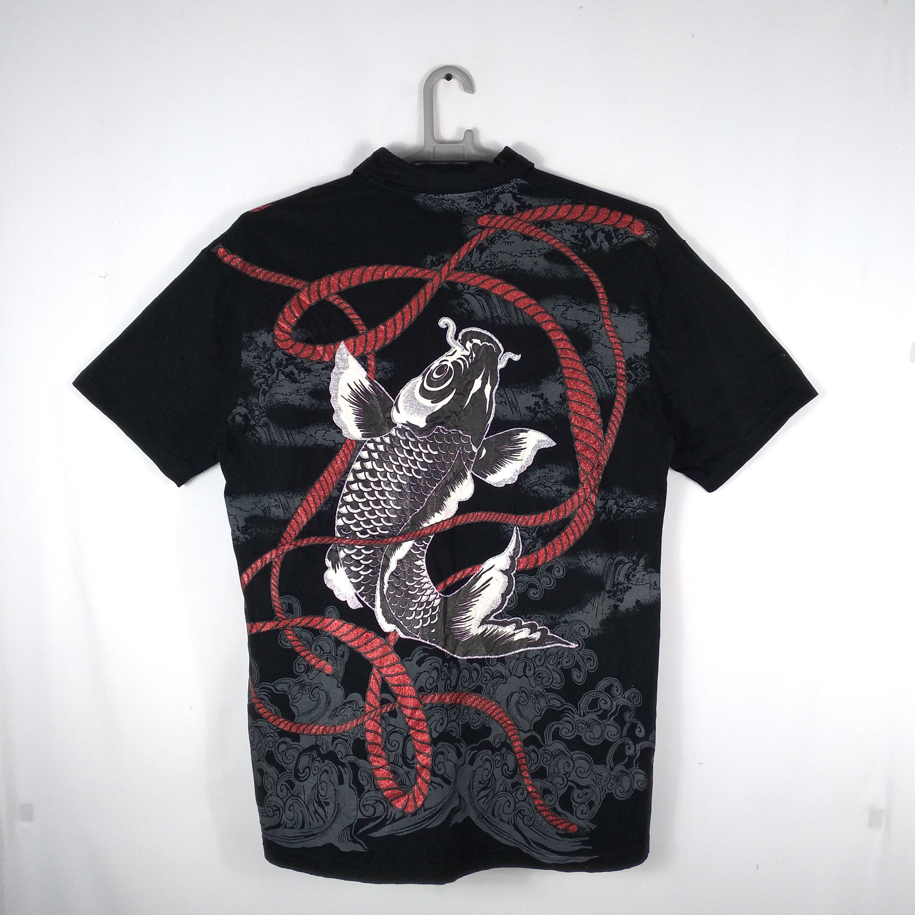 Japanese Brand Vintage Sukajan Art Of Butterfly Koi Polos Shirt Size US L / EU 52-54 / 3 - 1 Thumbnail